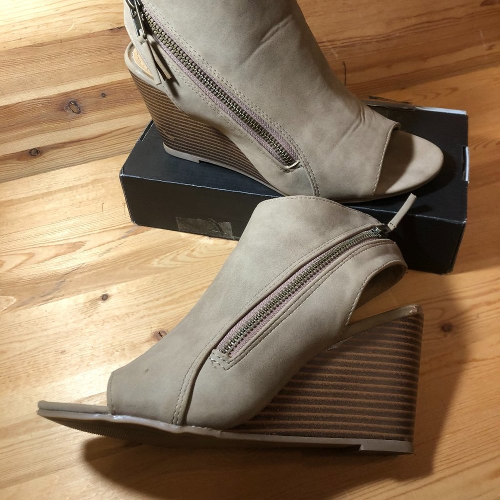 Brash Slingback Wedges- Open Toe Sandals faux suede/leather